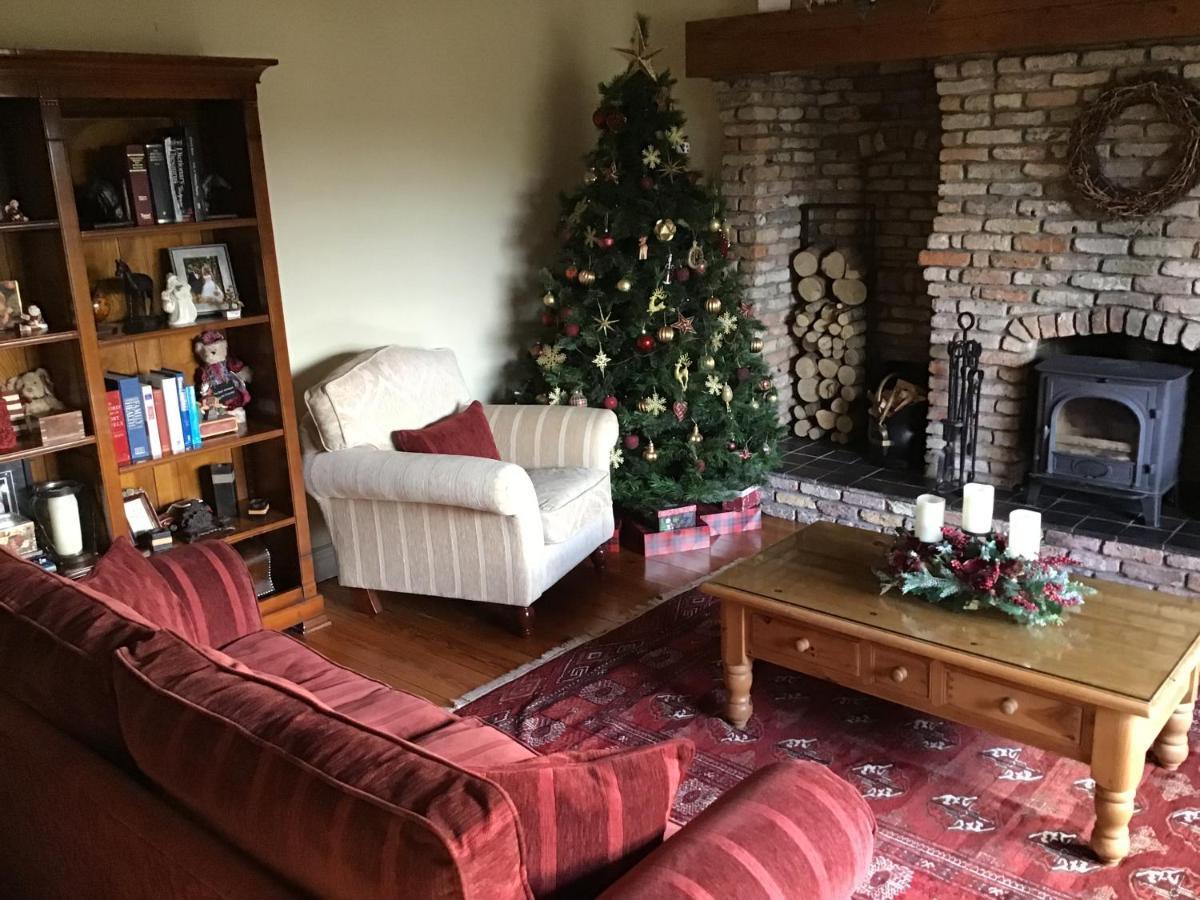 Venetia House - Small